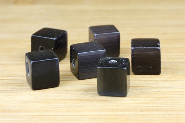 Cateye Würfel, Schwarz, 8x8mm