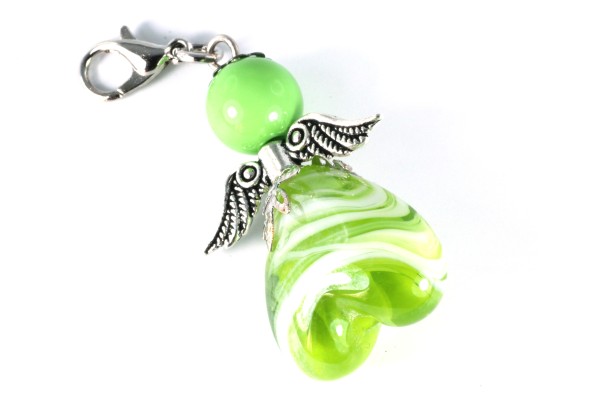 Handmade Perlenengel mit grün-weiß marmoriertem Herz – Glasperlen-Anhänger