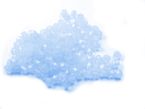 Glasschliffperlen, böhmisch, Sky-Blue-Opal, 4mm, 50 Stück