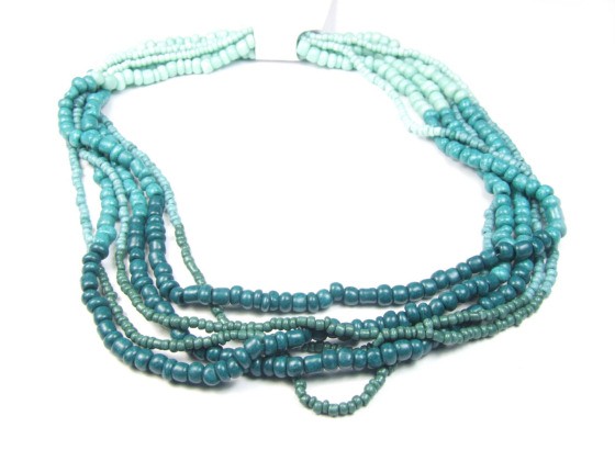 Rocailles Mix am Strang – Deep Turquoise, Ton-in-Ton, ca. 34 g