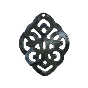 Resin Anhänger Rhombus im Barock-Stil – Schwarz (Black), 42 x 32 mm