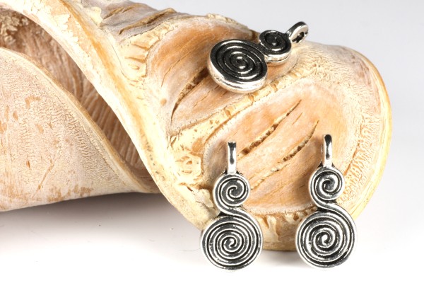 Anhänger, Doppelschnecke, Silberfarben, 17x8mm