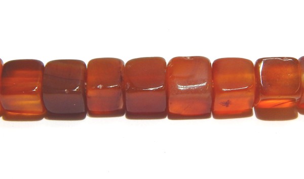 Karneol, Würfel, 6x6mm