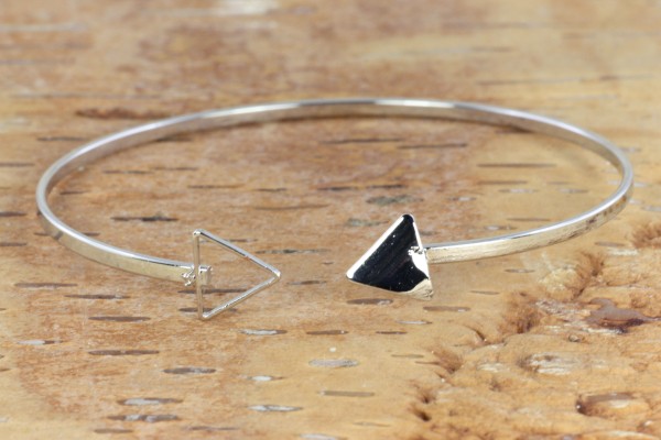Armreif mit Dreiecke, Silberfarben