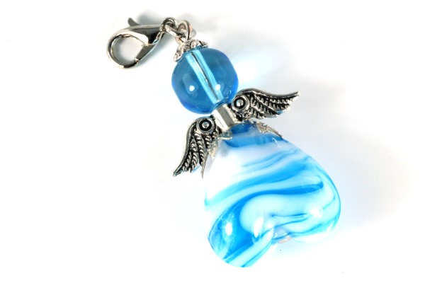 Perlenengel Blau-Weiß Marmoriert – zarter Glücksengel mit Herz