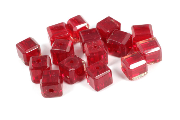 Glaswürfel, Kristallglas, geschliffen, Dunkelrot, 8x8mm