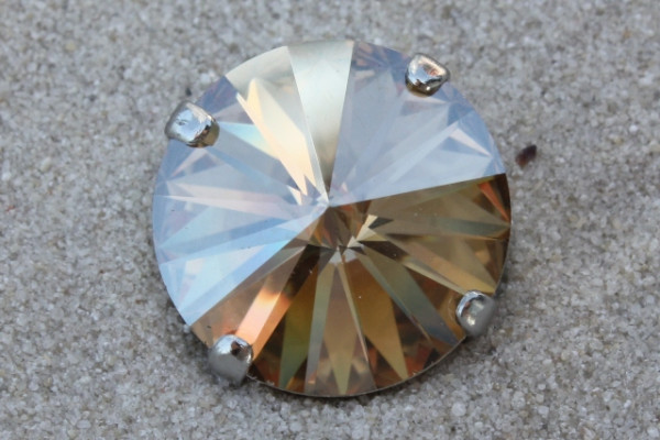 SWAROVSKI® ELEMENTS 1122 - Rivoli im Kessel, Crystal Golden Shadow, 14mm