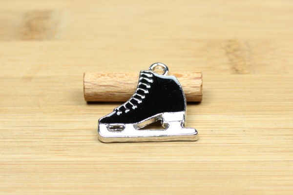 Anhänger, Schlittschuhe, Schwarz-Creme, 25mm