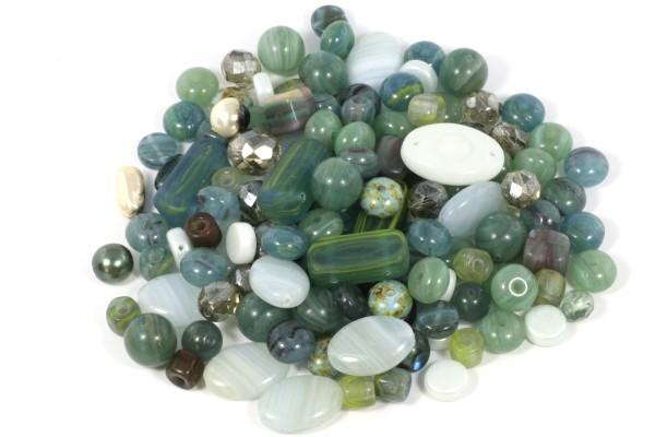 Perlenmix, böhmisch, Jadefarben, 100 Gramm